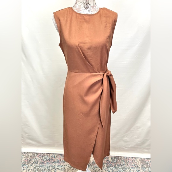 Elegant Brown Tie Waist Midi Dress Neiman Marcus - Picture 2 of 12